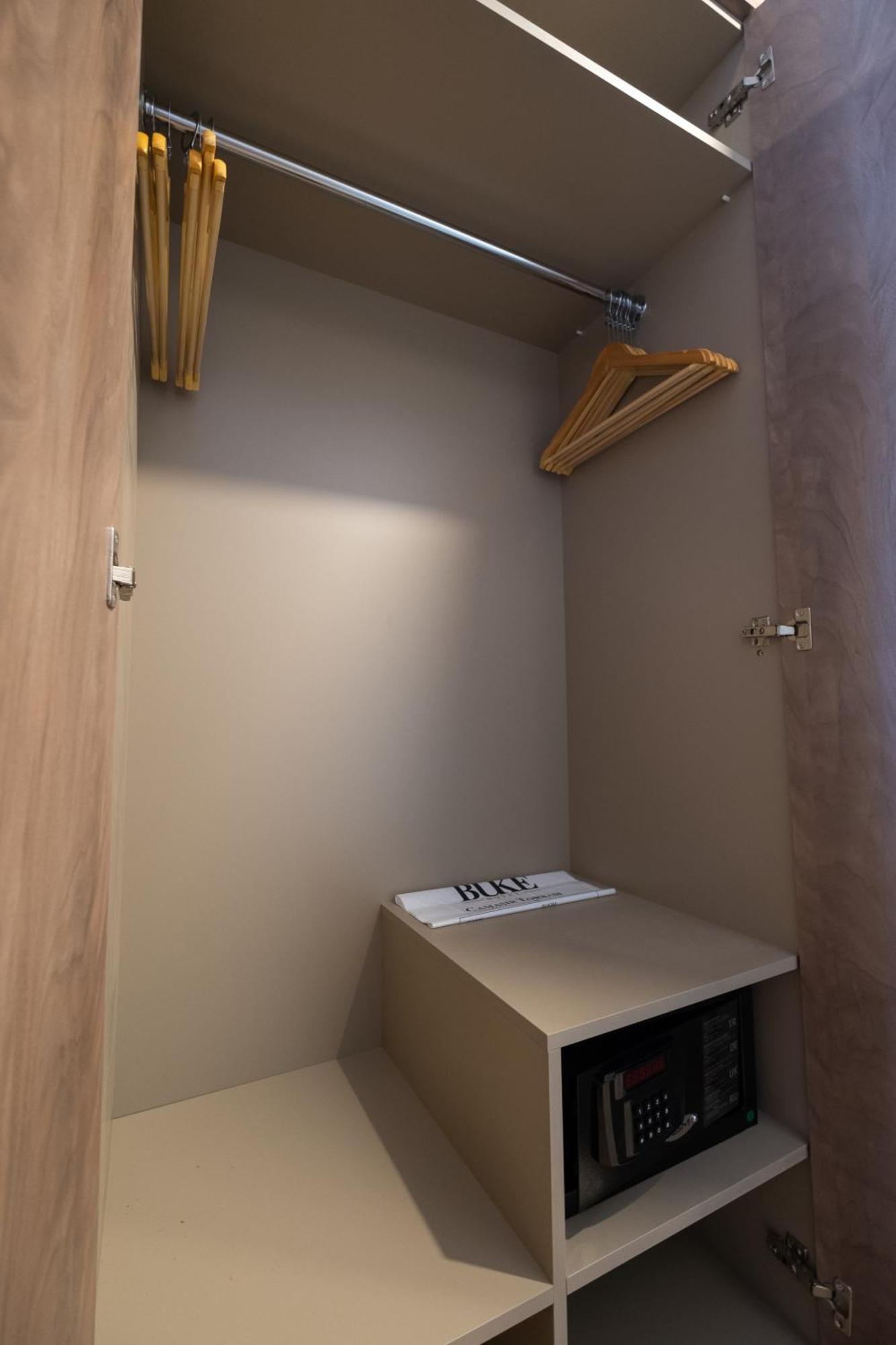 Buke Hotel Bomonti Истанбул Екстериор снимка