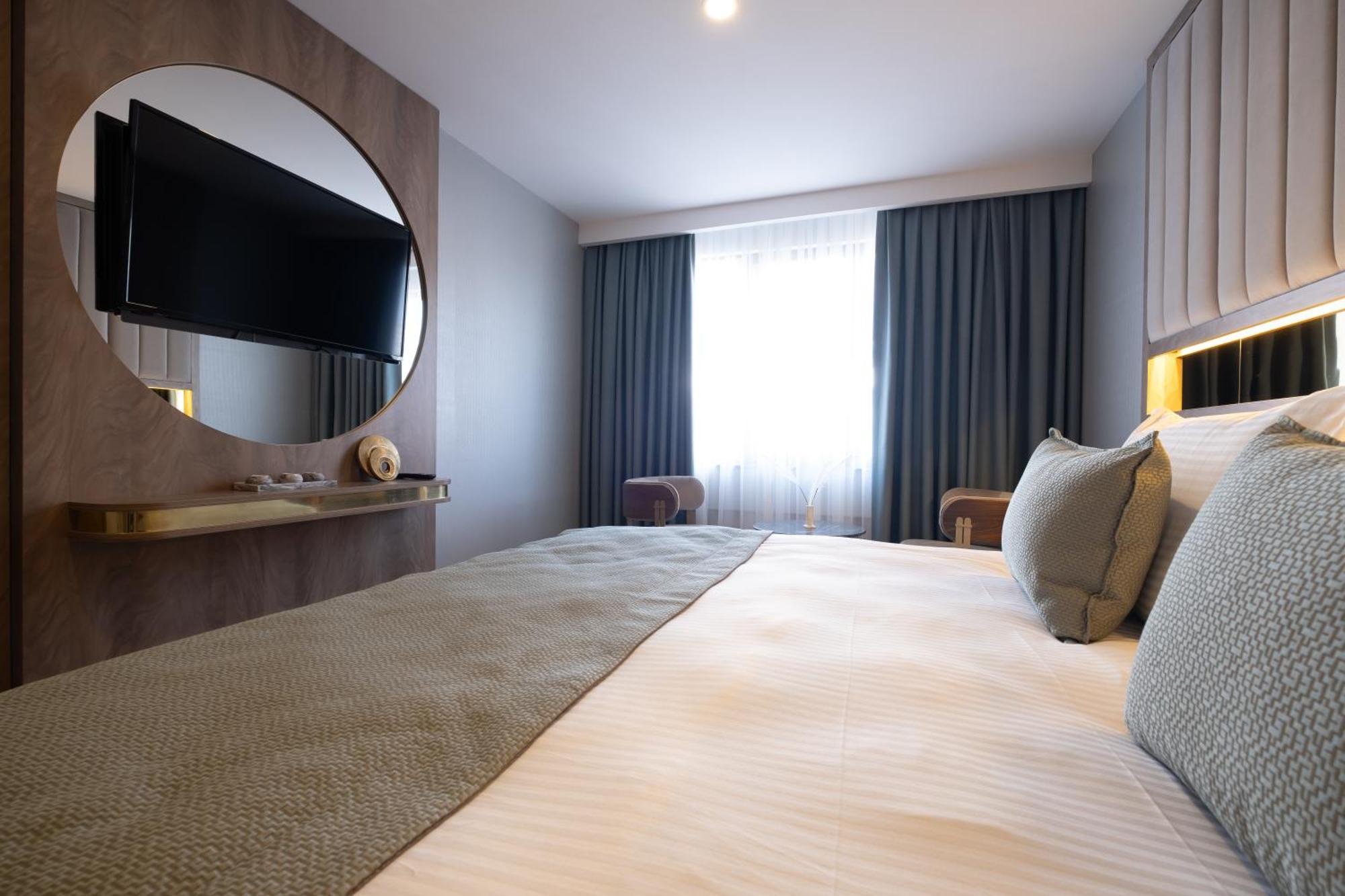 Buke Hotel Bomonti Истанбул Екстериор снимка